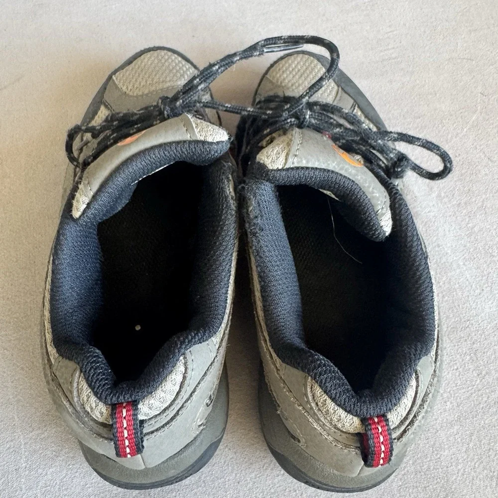 Size 3y - Merrell Kids Moab 2 Low Lace Hiking Sneaker Bark Brown MK261205